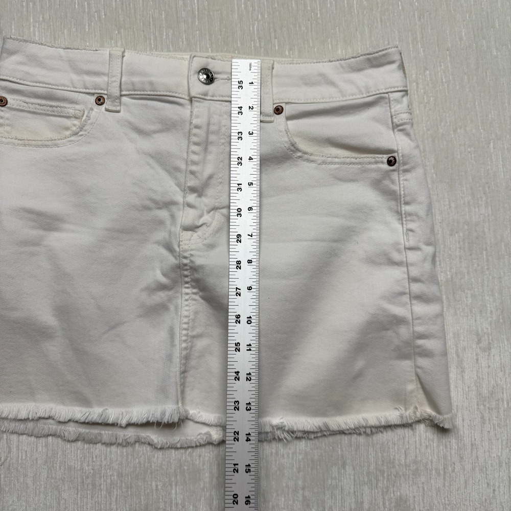 American Eagle Outfitters High Rise Mini Skirt Womens 6 White Stretch Frayed Hem - Picture 8 of 12